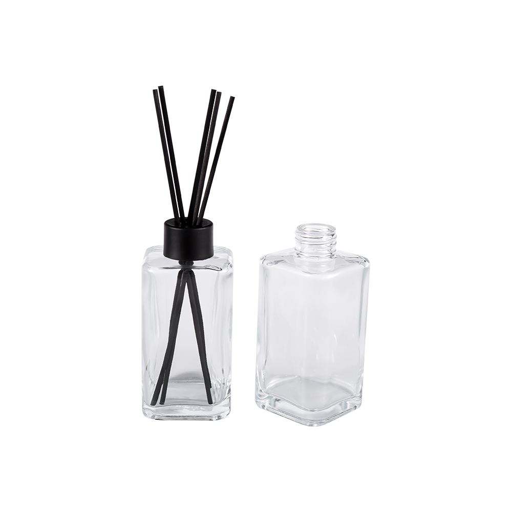 HJ-RX2247 Przezroczysta szklana butelka do aromaterapii o dużej pojemności Matowa czarna zakrętka do butelki Aluminiowa zakrętka Naklejka z włókna