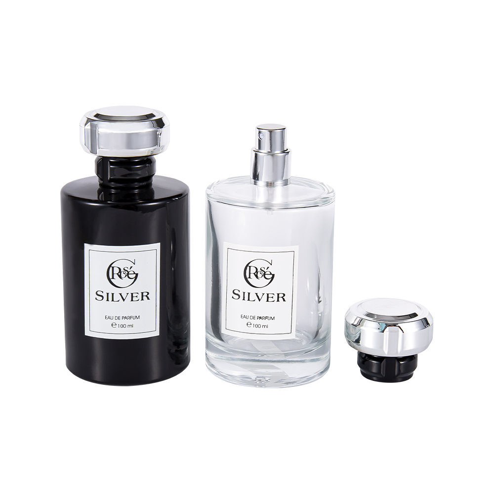 KY1601-WJ2432 100 ml błyszcząca czarna szklana butelka na perfumy ze srebrną plastikową nasadką na perfumy Uv